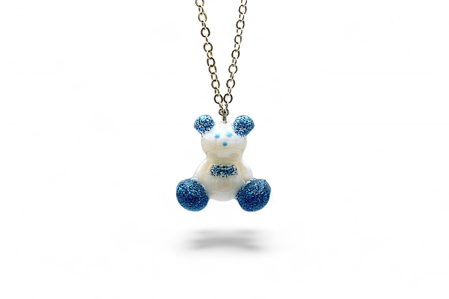 Ourson blanc et paillettes