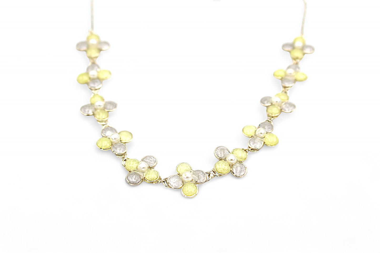 Parure fleurie