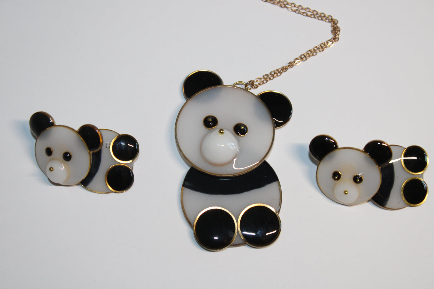 Parure Panda Amovible – Collier & Boucles d'Oreilles en Acier Doré
