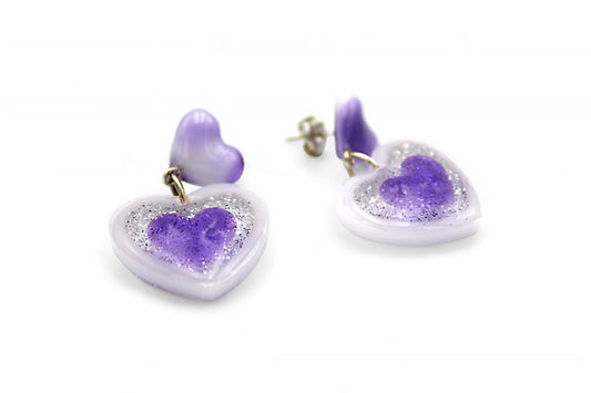Cœurs blancs et violets