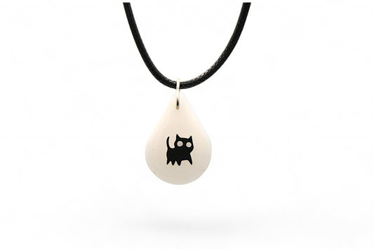 Goutte d'eau chat noir