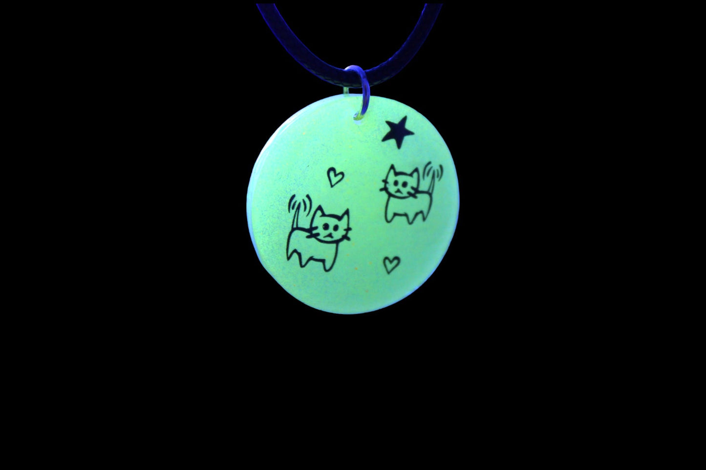 Cercle Fluo et Chat Noir